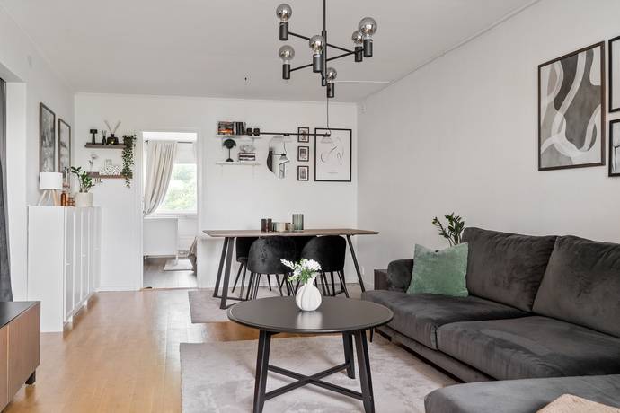 2 rum lägenhet på Hjällbogärdet 48 Hjällbo, Göteborgs kommun - bild 2