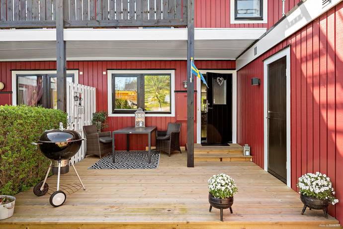 4 rum radhus på Växthusvägen 17 Munka Ljungby, Ängelholms kommun - bild 1