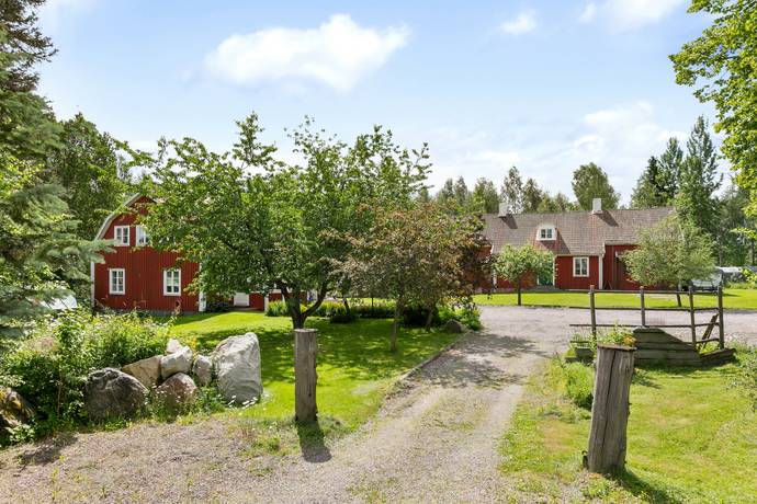7 rum villa på Västanhedevägen 11 Bastfallet, Sandvikens kommun - bild 1