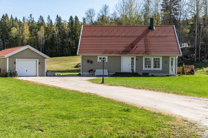 7 rum villa på Bodvägen 15A Sundsvall - Sidsjö, Sundsvalls kommun - bild 2