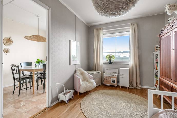 3 rum Lägenhet på Artillerigatan 70B, 6/6 tr Gärdet Stockholms kommun - bild 15
