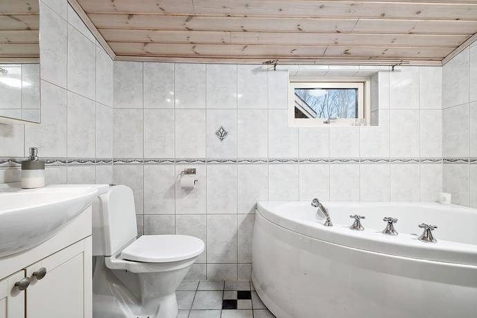 7 rum Villa på Skogslyckan 18 Vallda Kungsbacka kommun - bild 13