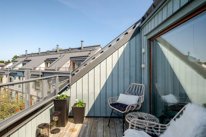6 rum Radhus på Blomsterslingan 31 Mörtnäs Värmdö kommun - bild 24