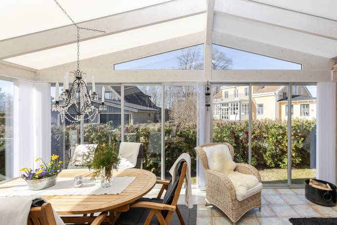 4 rum villa på Flackstavägen 44 Lundby, Eskilstuna kommun - bild 1