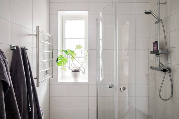 7 rum Parhus på Örnklovägen 8B Kolvik Värmdö kommun - bild 19