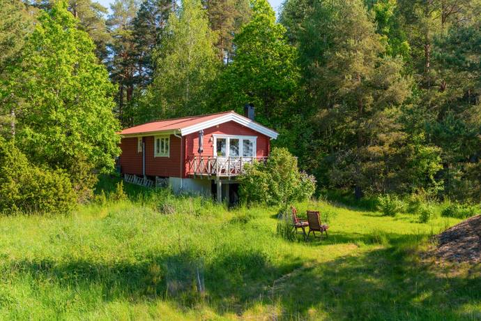3 rum fritidshus på Aspudden Röda Västerlund 1 Husby-Oppunda, Nyköpings kommun - bild 1
