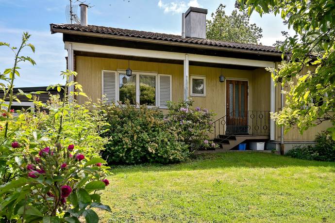 5 rum villa på Hyttgatan 10 Filipstad, Filipstads kommun - bild 2