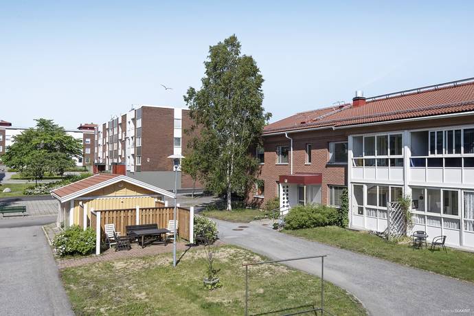 Par/22 (tjej/hetero), 31 (kille/hetero), Par sker kille. Idag, kl 02.32, 3. Straight kille Ume lidhem. Sverige Kille/44 (hetero), Kille sker par. Idag, kl 02.22, 4. Senaste kontaktannonserna Kontaktannonser BodyContact