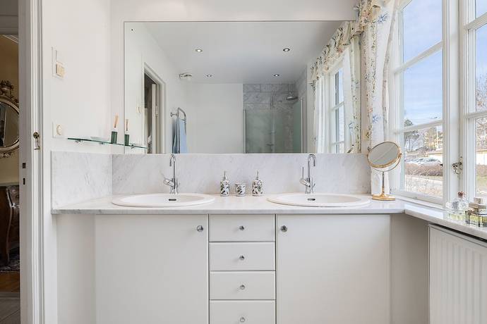 7 rum Villa på Stora gatan 11 Centrala Sigtuna Sigtuna kommun - bild 44
