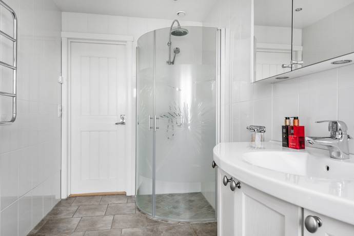 7 rum Villa på Sandåsvägen 24 Brunnsvik Motala kommun - bild 42