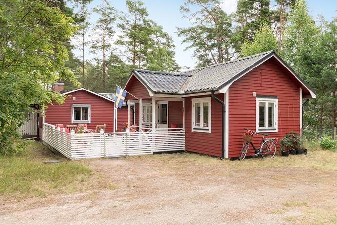 2 rum villa på Johan Nils väg 6 Maglehem med omnejd, Kristianstads kommun - bild 1