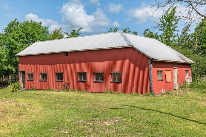 8 rum Gård med jordbruk på Fyrunga Björkbacka 1 Fyrunga Vara kommun - bild 4