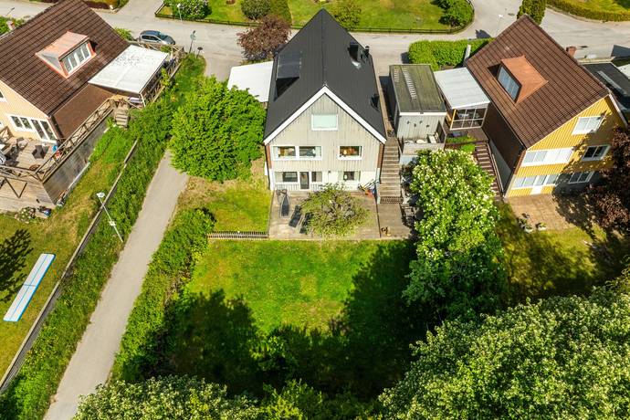 7 rum villa på Stenmåravägen 7 Bollstanäs, Upplands Väsby kommun - bild 2
