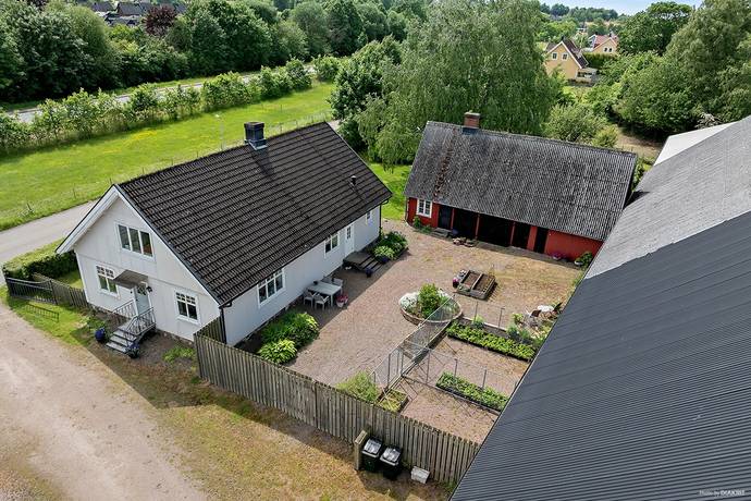 4 rum gård/skog på Hammars väg 15 Åstorp, Åstorps kommun - bild 1