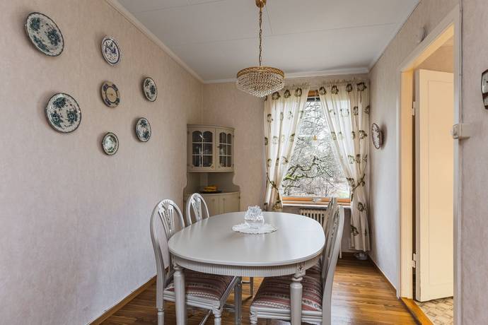 4 rum Villa på Häggvägen 4 Skogstorp Eskilstuna kommun - bild 7