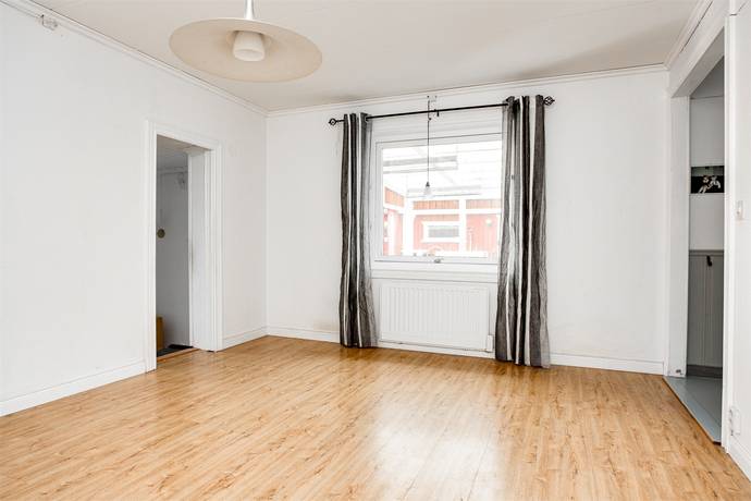5 rum Villa på Åsgatan 27 Kungsörs kommun - bild 10