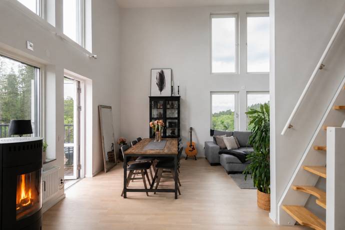 Mannerfelts väg 7, Regementet, Borås kommun