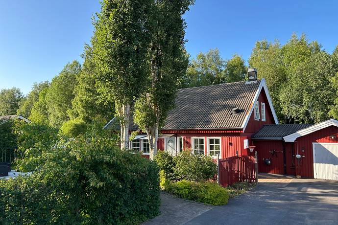 5 rum villa på Smörbäcksvägen 8 Brännland, Umeå kommun - bild 1