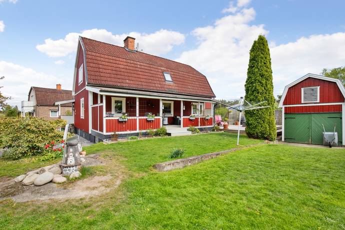 6 rum villa på Egnahemsvägen 14 Viggestorp/Sjövik, Finspångs kommun - bild 2