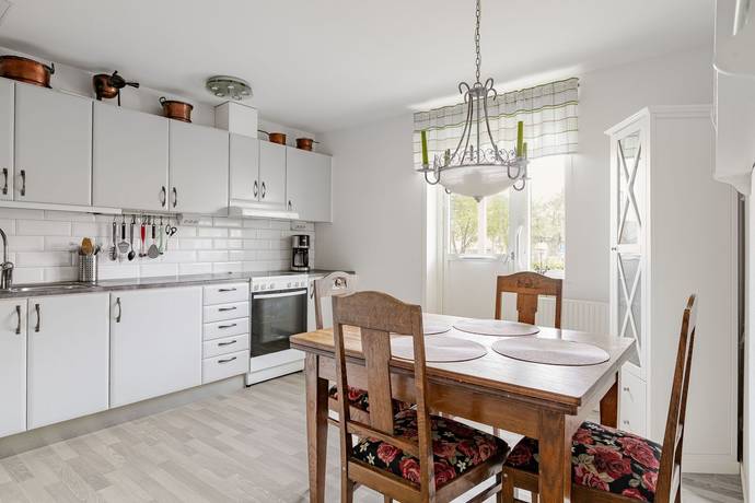 2 rum lägenhet på Augustbergsgatan 12A Tannefors/centralt, Linköpings kommun - bild 2