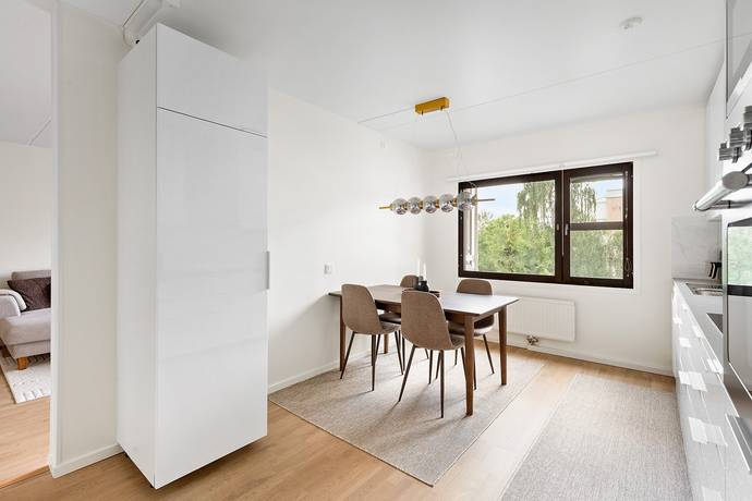 3 rum lägenhet på Langelandsgatan 11, 2tr Kista, Stockholms kommun - bild 4
