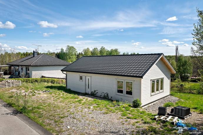 Granvägen 12, Vegby, Ulricehamns kommun