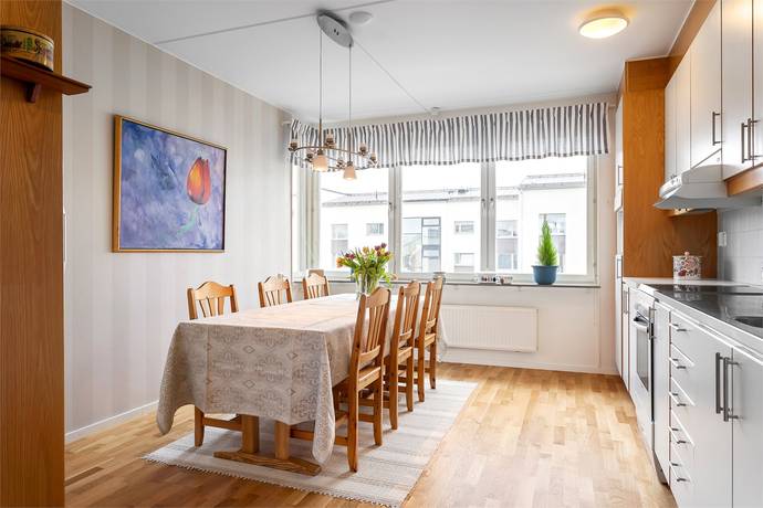 5 rum Lägenhet på Lilla vägen 12 Centrum Enköpings kommun - bild 12