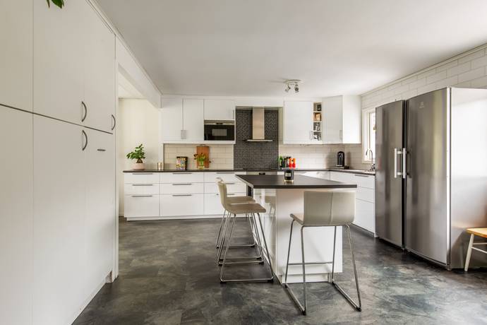 8 rum villa på Östermovägen 31B Skönsmon, Sundsvalls kommun - bild 4