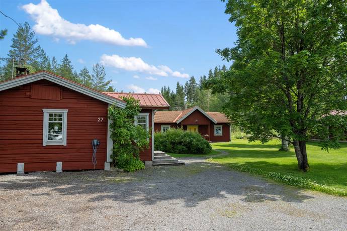 villa på Varggropvägen 27 Baggbo, Borlänge kommun - bild 1