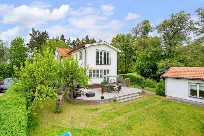 6 rum Villa på Bägersta byväg 5 Enskedefältet Stockholms kommun - bild 1