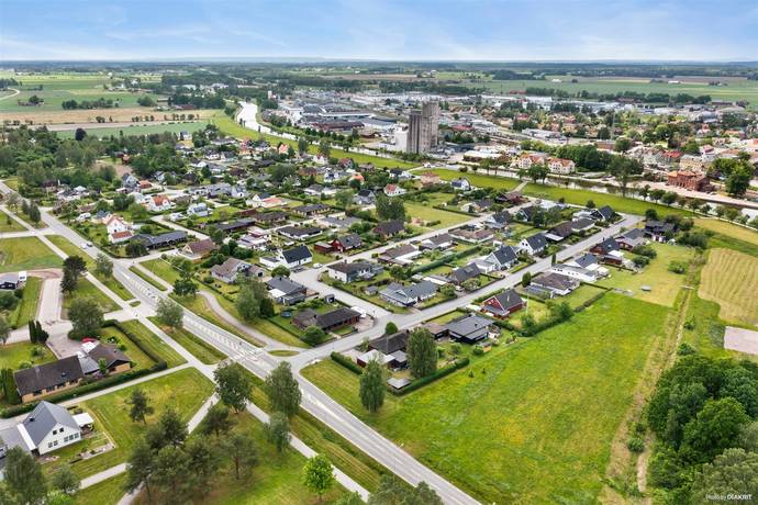 tomt på Backvägen 3 Töreboda, Töreboda kommun - bild 1