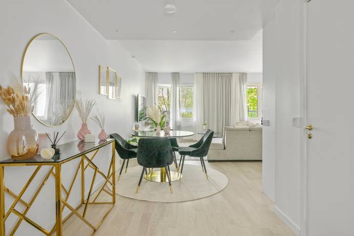 4 rum Lägenhet på Von Lingens väg 27 Rosengård/Appelgård Malmö kommun - bild 3