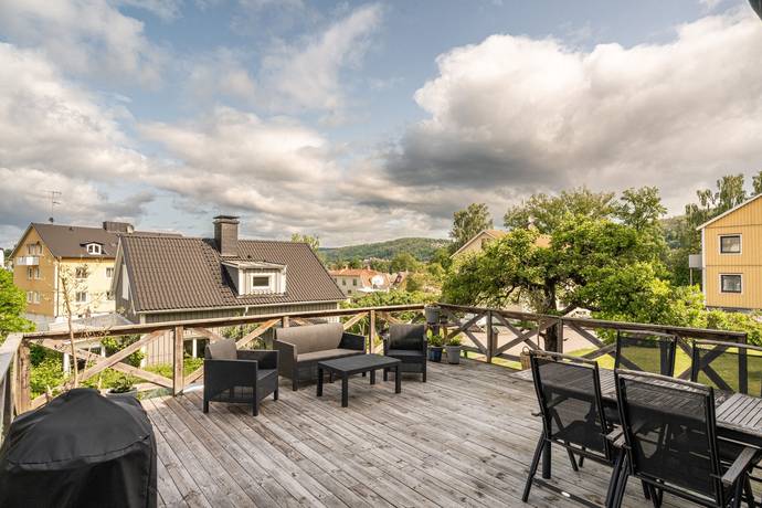 villa på Källängsvägen 9 Huskvarna Söder, Jönköpings kommun - bild 2