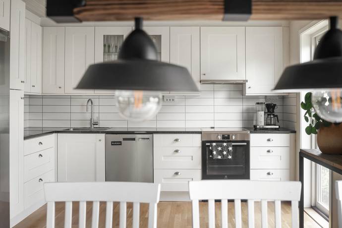 5 rum villa på Tallvivelvägen 22 Kyrkenorum, Stenungsunds kommun - bild 1