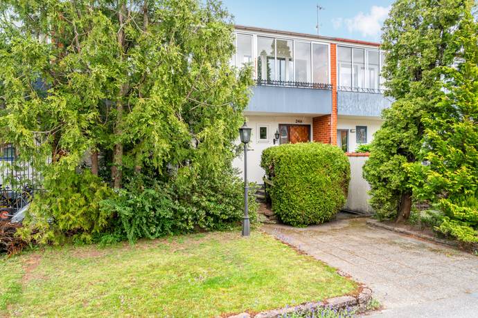 5 rum radhus på Södergatan 24B Centrum, Höörs kommun - bild 2