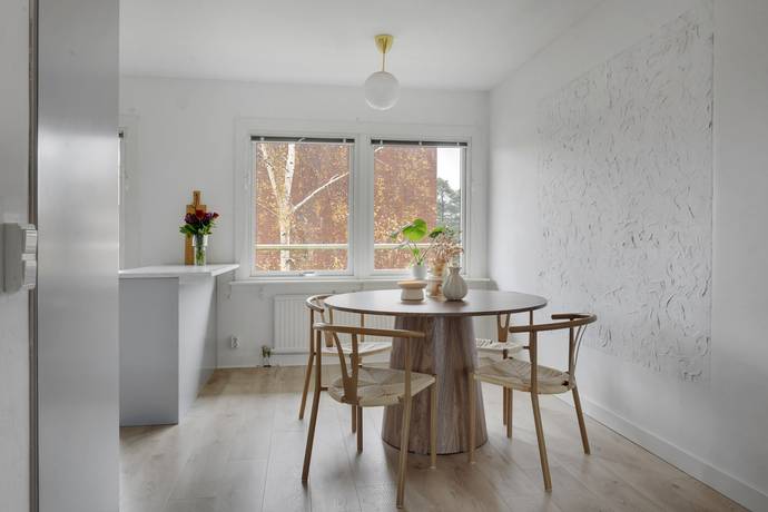 3 rum lägenhet på Carl Roséns Gränd 12 Dalaberg, Uddevalla kommun - bild 2