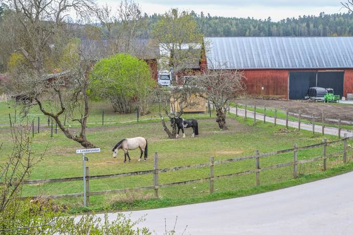 7 rum Villa på Lunda 24 Drottningholm Lovön Ekerö kommun - bild 32