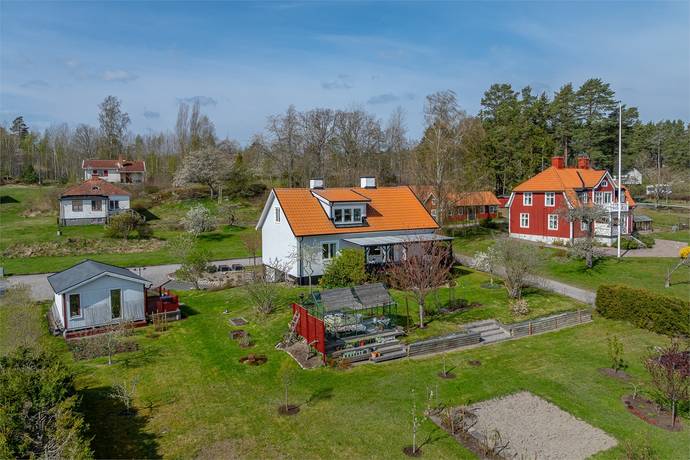 6 rum Vinterbonat fritidshus på Tinderedsvägen 8 Helgenäs Västerviks kommun - bild 50