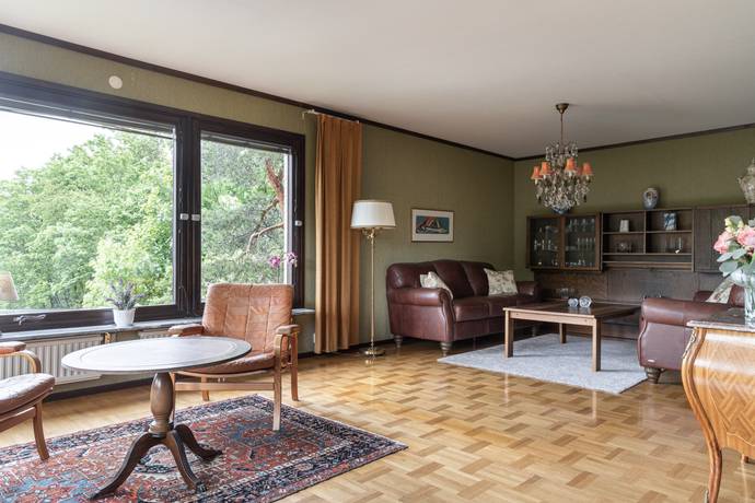 6 rum villa på Fässbergsgatan 4 Mölndal - Toltorpsdalen, Mölndals kommun - bild 2