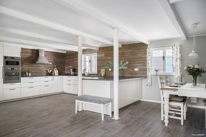 8 rum gård utan jordbruk på Björkdalavägen 378 Allerum, Helsingborgs kommun - bild 3