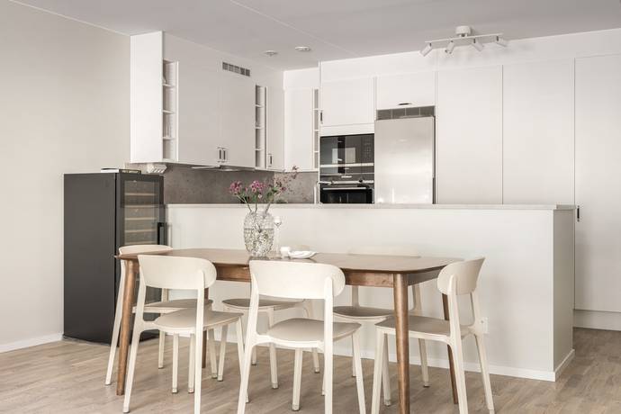 2 rum lägenhet på Vintergaloppsgatan 37 Täby Park, Täby kommun - bild 1