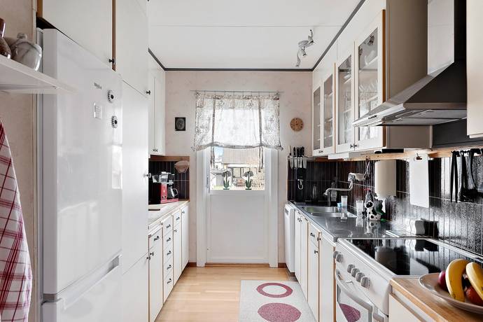 4 rum Villa på Solrosvägen 10 Olofström Olofströms kommun - bild 8