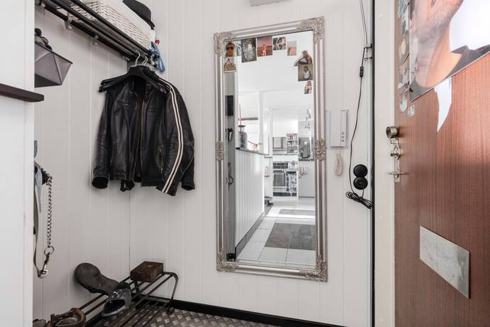 2 rum lägenhet på Södra Drottninggatan 10 Centralt-Söder, Uddevalla kommun - bild 2