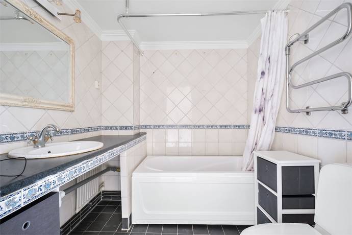 5 rum Radhus på Klangvägen 131 Skogås Huddinge kommun - bild 12
