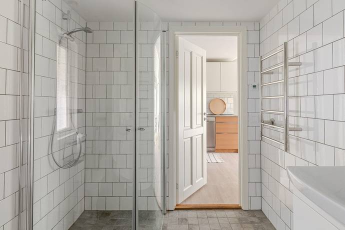 4 rum Vinterbonat fritidshus på Ornöviken 6 Ornöviken/ Björnäs Östhammars kommun - bild 24