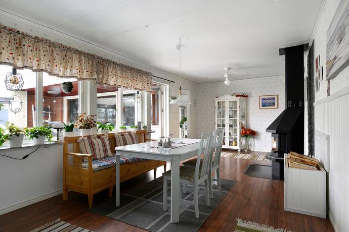 4 rum villa på Nedre Lurbergsvägen 9 Hedesunda, Gävle kommun - bild 3