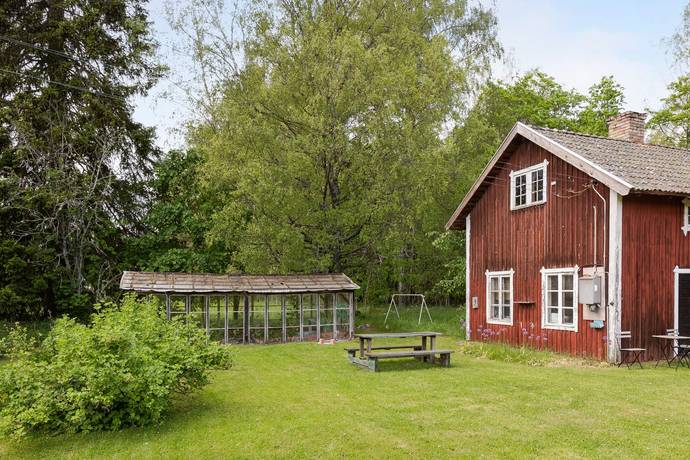 3 rum Gård med jordbruk på Fallsboda 214 Örbyhus Tierps kommun - bild 8