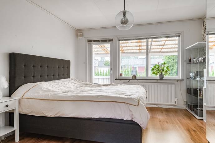 5 rum Villa på Vitsippestigen 10 Mantorp Mjölby kommun - bild 17