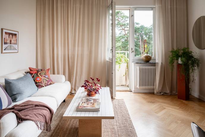 2 rum lägenhet på Klubbacken 32, vån 2 av 4 Mälarhöjden, Stockholms kommun - bild 4