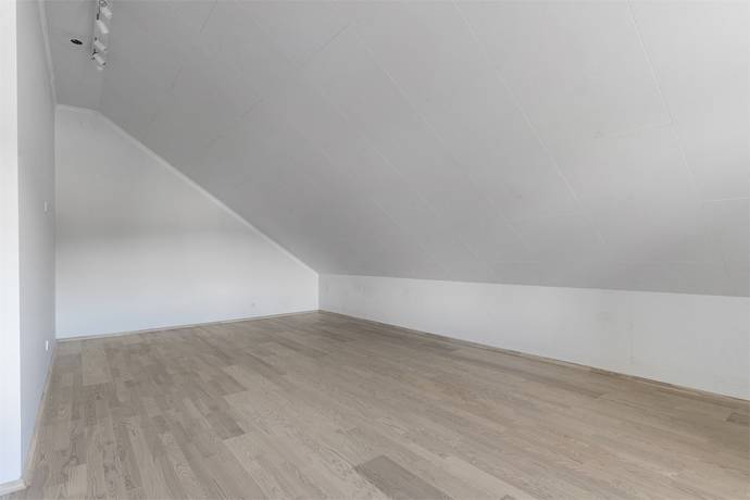 7 rum Villa på Ryrsboholmvägen 3 Göta Och Ryrsjön Lilla Edets kommun - bild 46